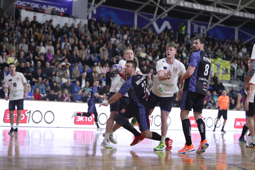 Волгоградский «Каустик» шокировал гандбольный мир