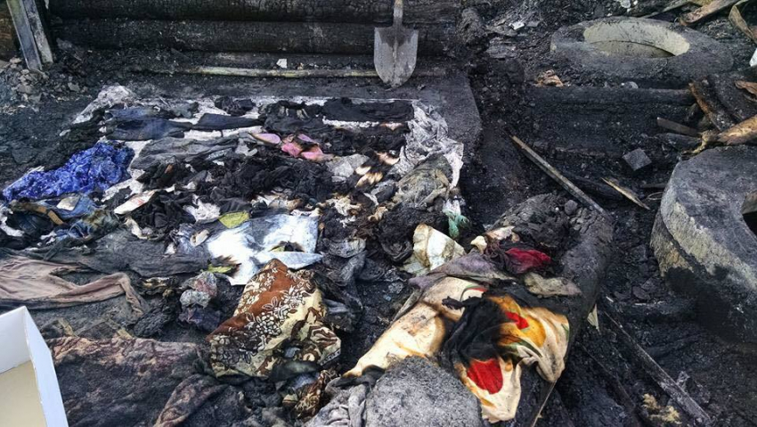 Сгоревшим вместе с матерью на юге Волгограда детям было 9 и 5 лет 