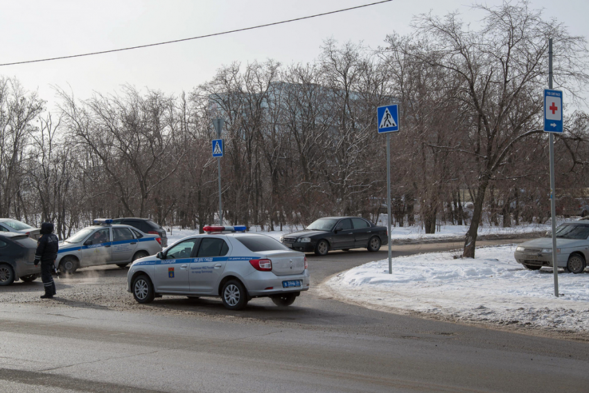 Волгоградец взял в аренду у предпринимателя Renault и продал по запчастям