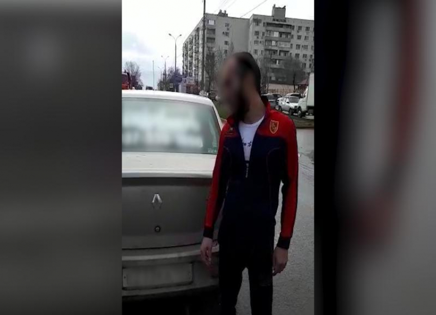 Сбившего школьницу водителя Renault в Волгограде арестовали на 5 суток