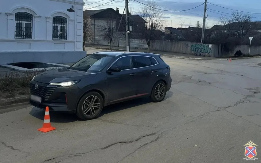 Самокатчик с пассажиром устроил ДТП с последствиями под Волгоградом