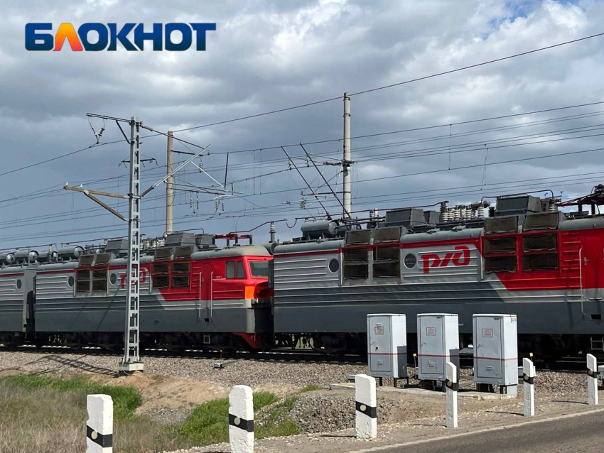 На сутки закроют железнодорожный переезд в Волгограде 