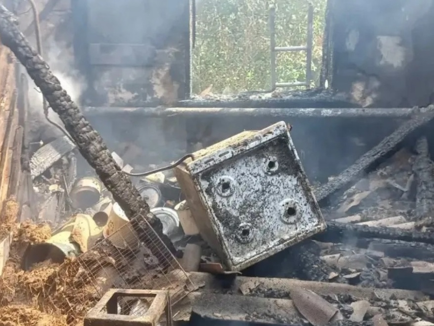 Жуткий пожар унес жизнь 92-летней под Волгоградом