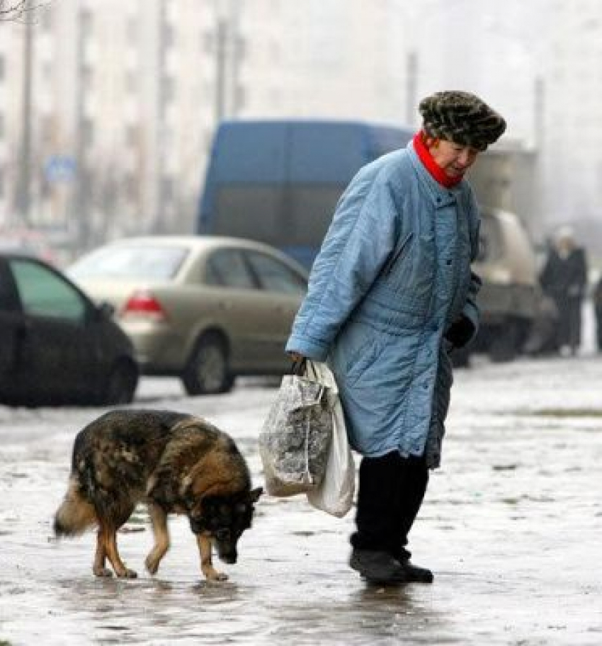 МЧС: «Экстренное предупреждение: на Волгоград снова идет гололед»