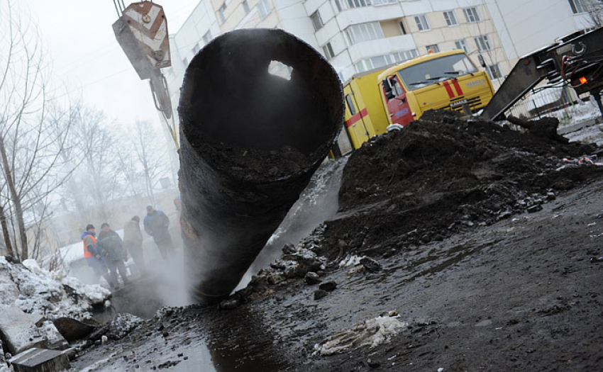 В Волгограде произошел порыв на магистральном водоводе