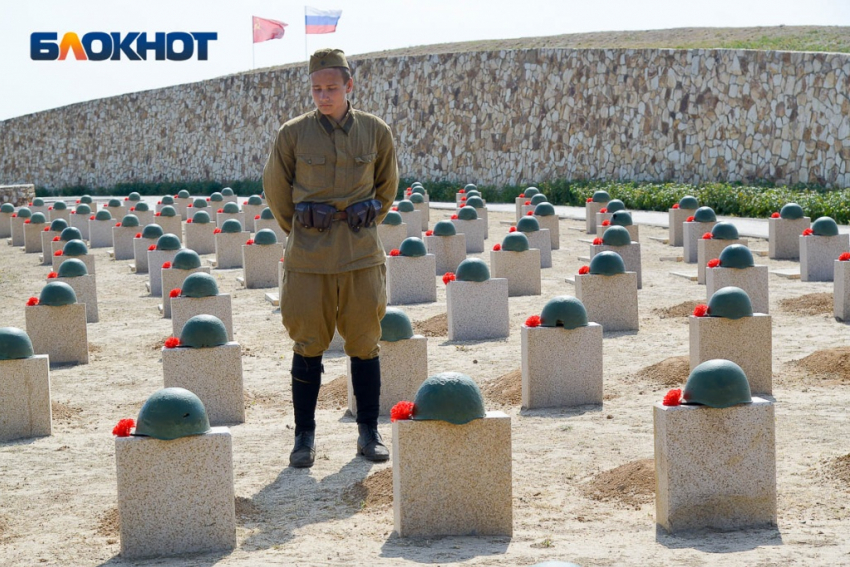 Почти 200 гробов готовят к захоронению воинов под Волгоградом