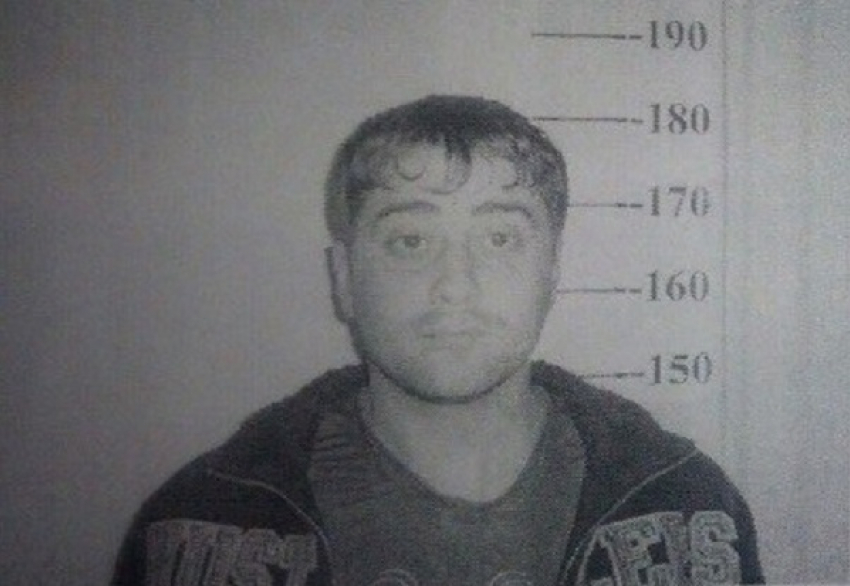 На 2 месяца арестован подозреваемый в убийстве студента в центре Волгограда