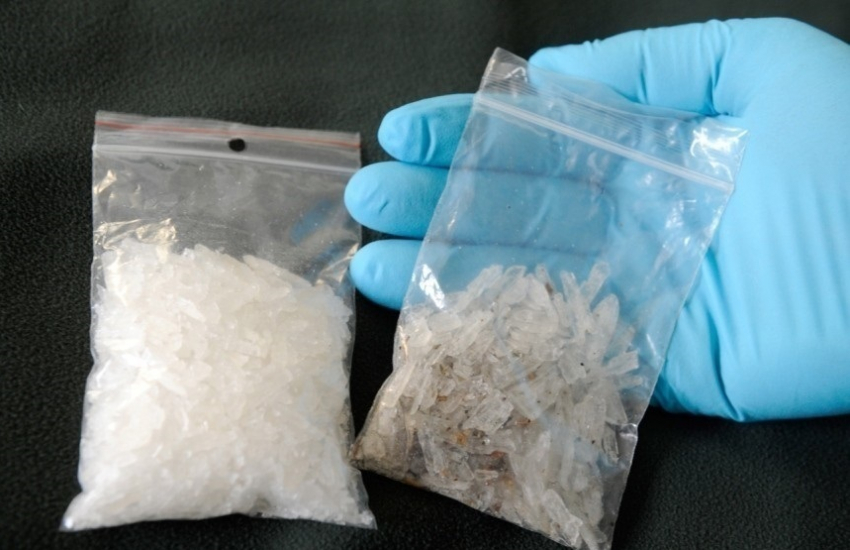 Юные влюбленные из Челябинска торговали солями и спайсом в Волгограде