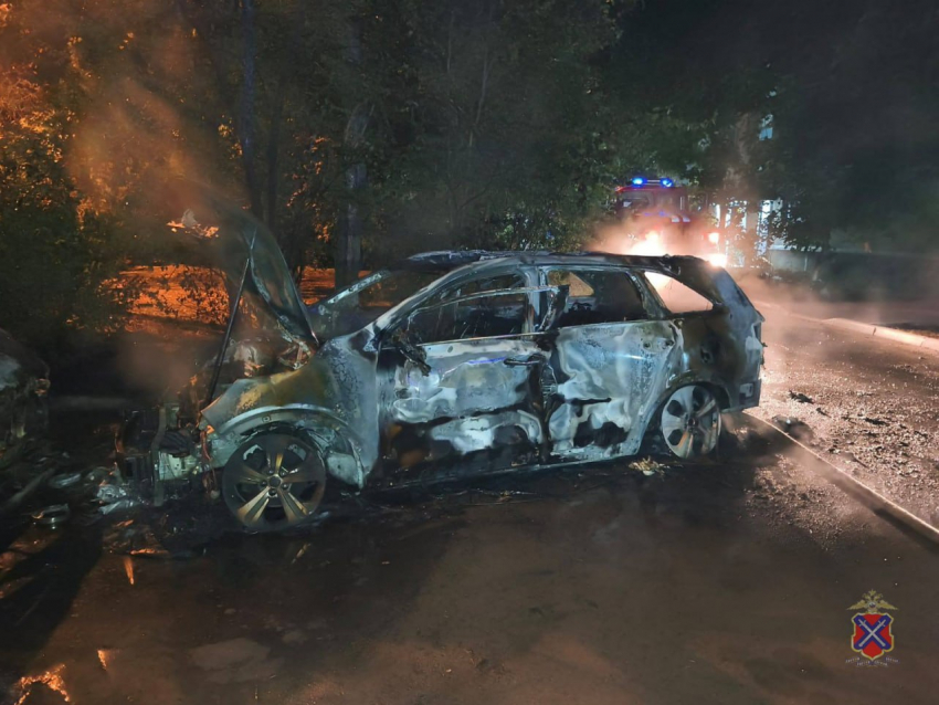 «Думали, что-то взорвалось»: поджигатель перепугал юг Волгограда в ночь после атаки ВСУ