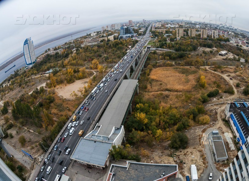 Три гостиницы хотят возвести в пойме реки Царица