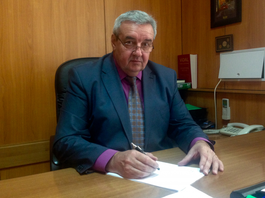 В Волгограде ушёл в отставку из-за COVID-19 главврач областной психбольницы №2