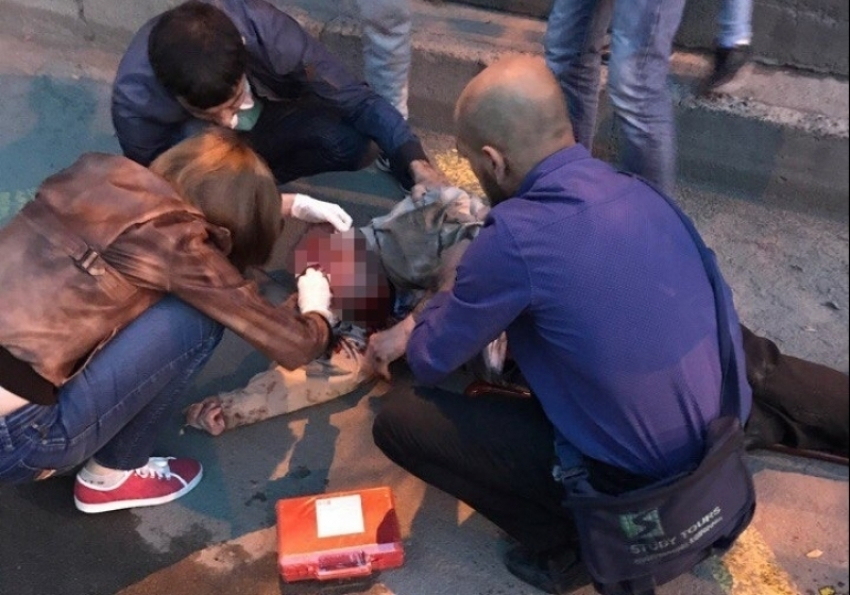 Пенсионер упал с тротуара под колеса ПАЗа на севере Волгограда 