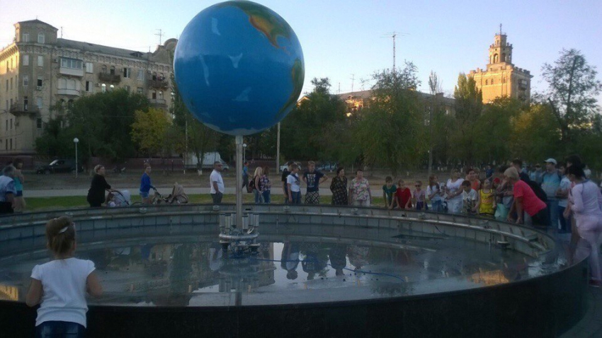 В Волгограде проверят объекты подрядчика, строившего фонтан, где утонул мальчик