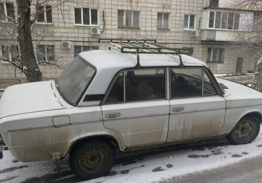 В Советском районе Волгограда угонщикам понадобилась старая «шестерка»