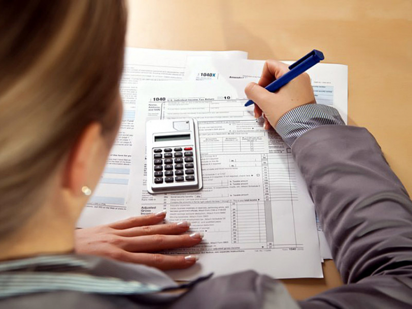 В Волгограде бухгалтер фирмы скрыла от налоговой 16,5 млн