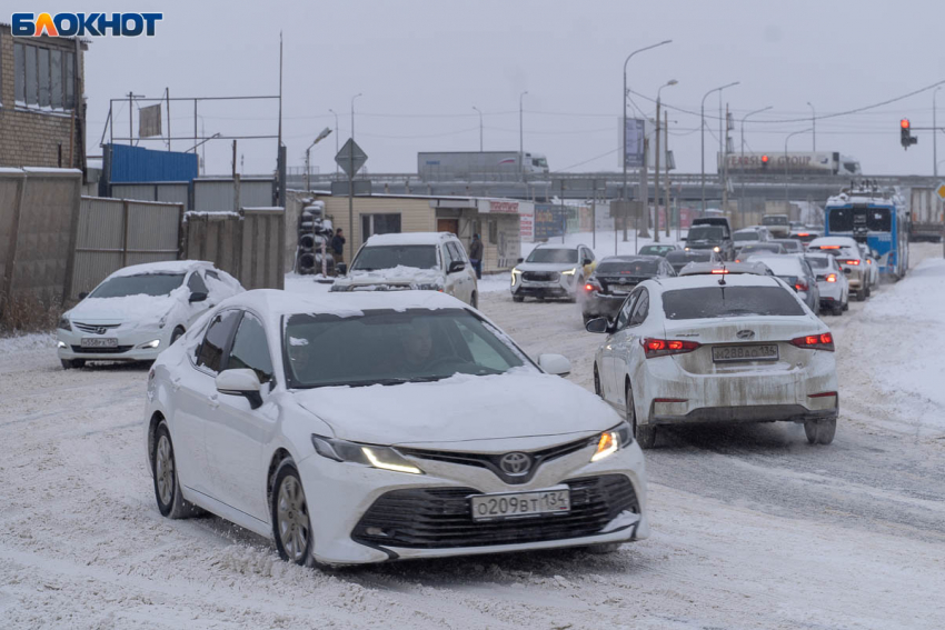Литр солярки от 74 рублей: волгоградский бензин продолжает дорожать 