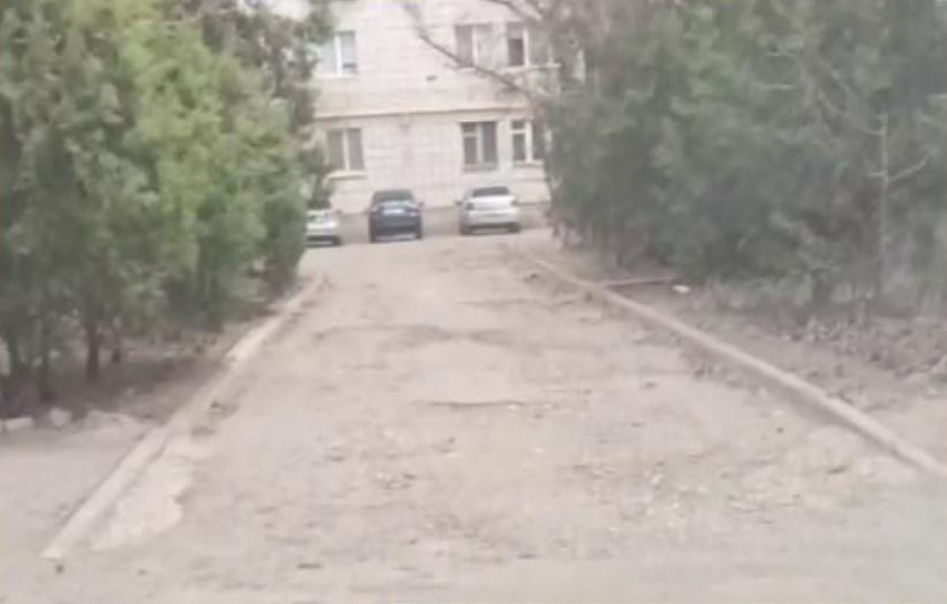 К 2030 году отремонтируют дорогу, на которую не суются волгоградские таксисты
