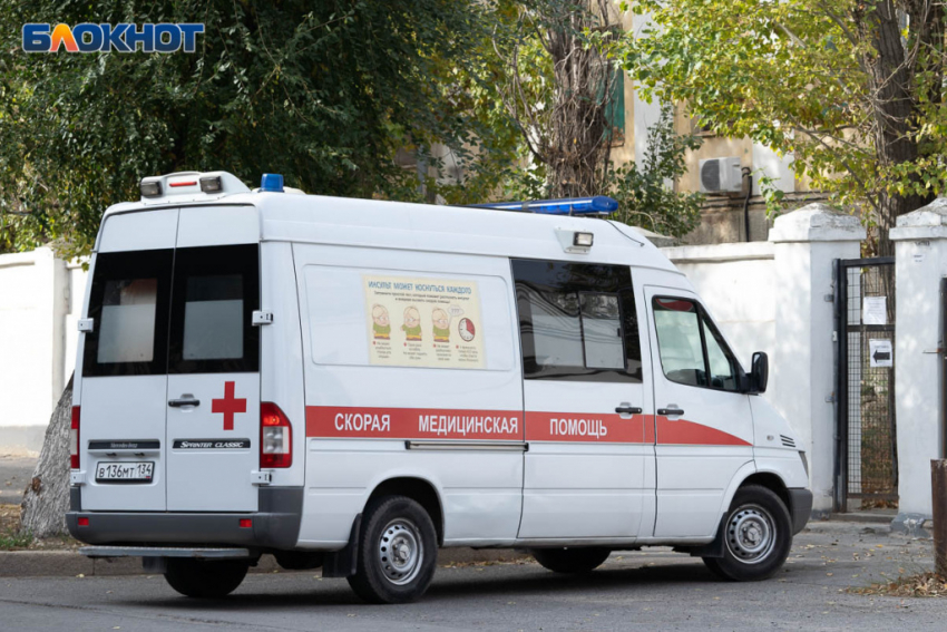 Трехлетняя девочка пострадала в ДТП с двумя иномарками под Волгоградом
