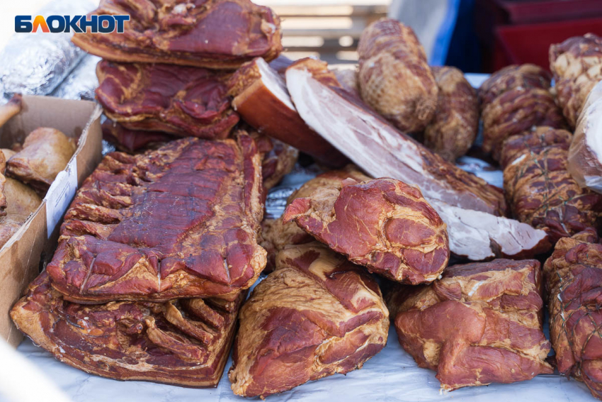 Опасные мясо, рыбу и молоко нашли в волгоградском магазине 