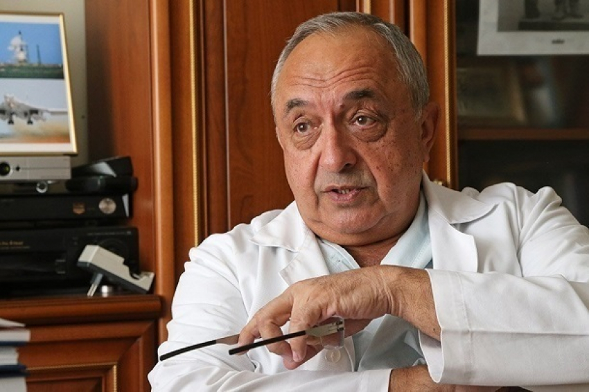 Оперировавший Бориса Ельцина всемирно известный кардиолог поделится опытом с волгоградскими врачами