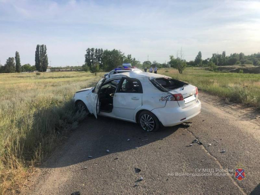 На три года колонии осужден водитель, из-за которого в ДТП под Волгоградом пострадал его 8-летний сын