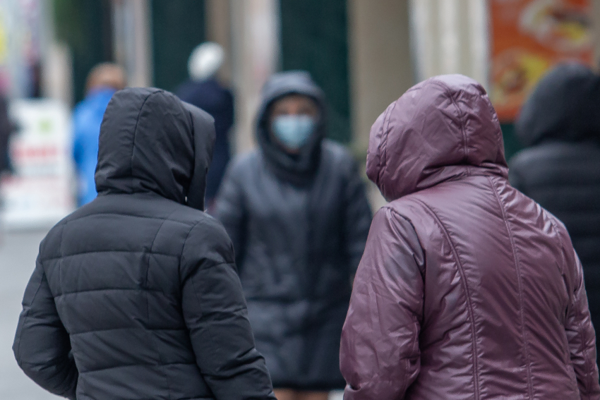 Десять дней лечился сам: подробности о трех погибших с COVID-19 в Волгоградской области