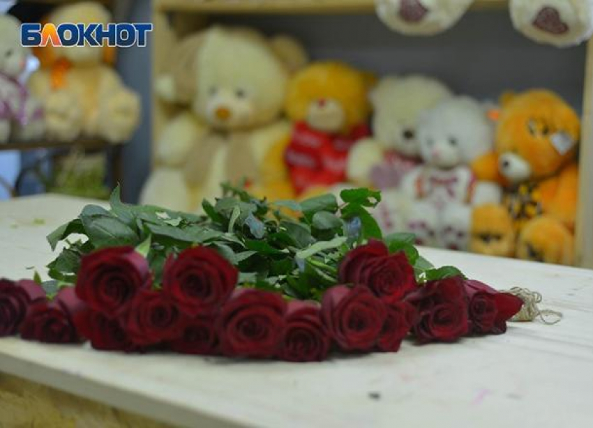 Из-за отказа в любви женщина попала под дуло пистолета в Волгоградской области