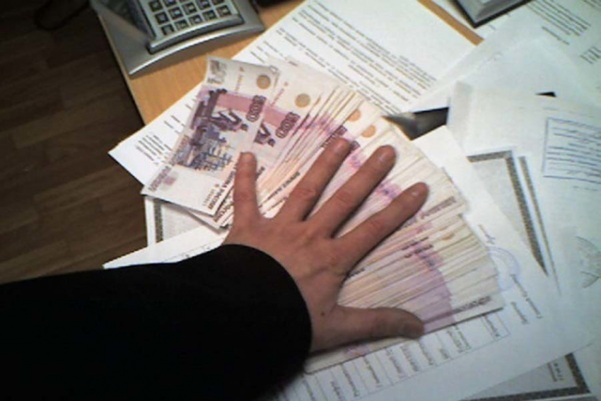 В Волгограде бизнесмен утаил от налоговой 60 млн рублей