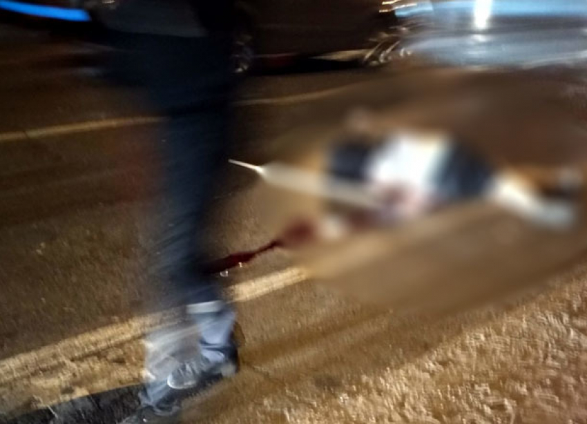 25-летний водитель Mercedes насмерть сбил мужчину на юге Волгограда