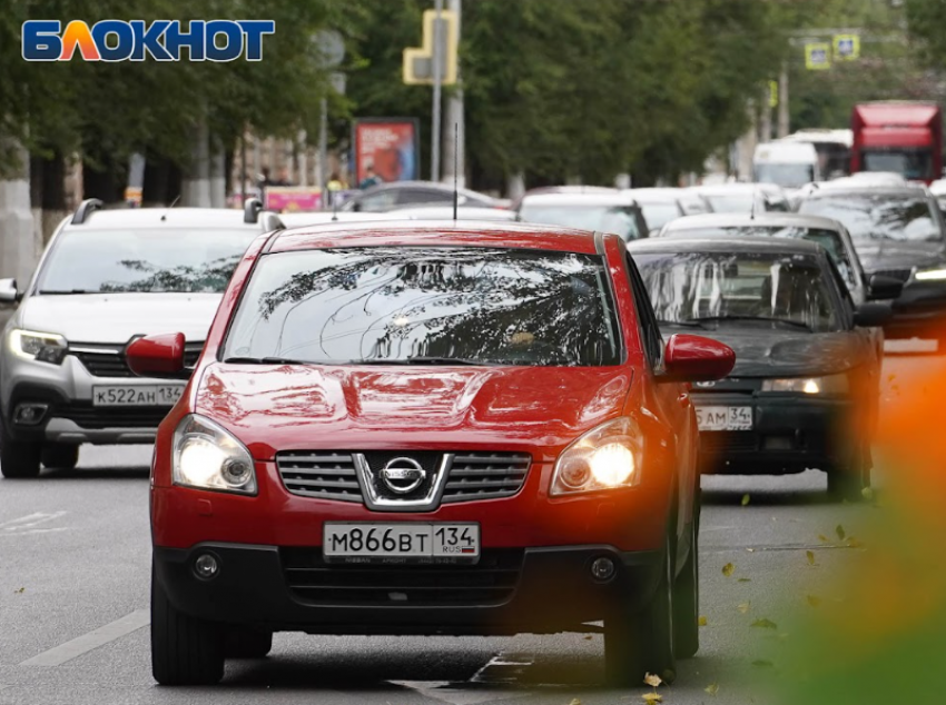 Волгоград застрял в предпраздничной пробке