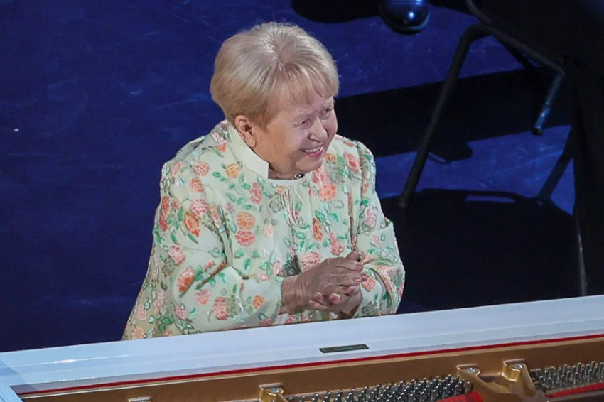 Александре Пахмутовой исполнилось 96 лет