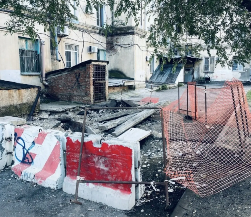 МКД в центре Волгограда месяц выживает без горячей воды 