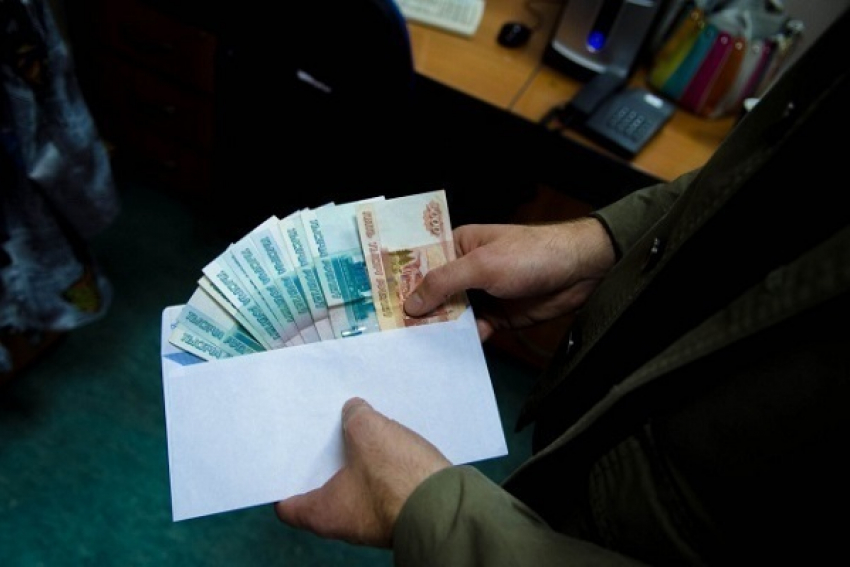 В Волгограде мигрант из Турции  заплатит 12 миллионов рублей за взятку