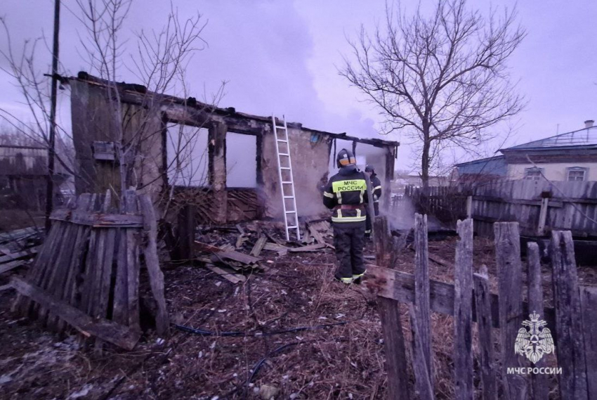 Мужчина погиб в частном доме под Волгоградом