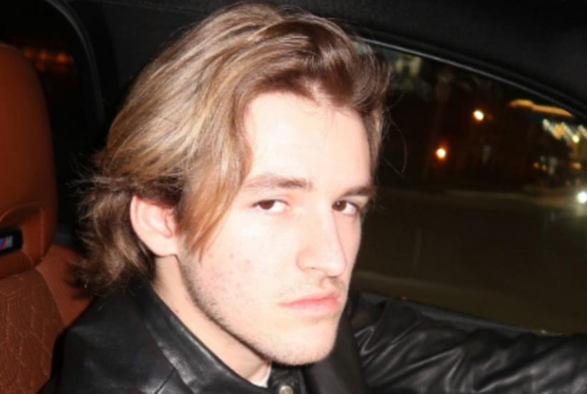 Очаровывать возрастных женщин взялся сын Дубцовой 