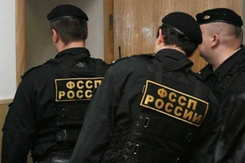 Волгоградке из-за долга в 10 тысяч отрезали газ