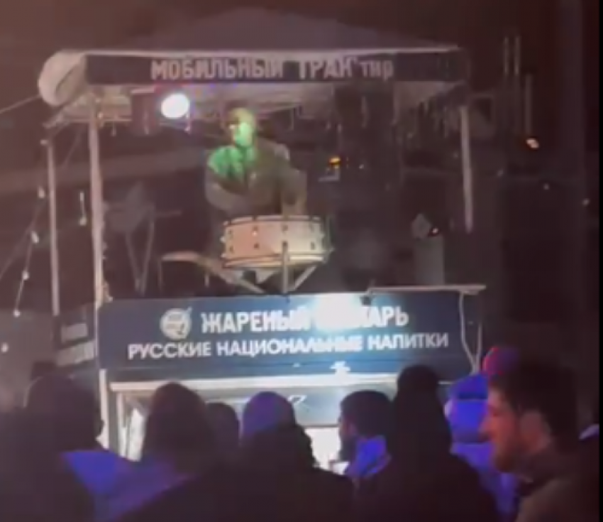 «Народные казачьи песни вместо Верки Сердючки*»: волгоградка рассказала о происходящем в Домбае