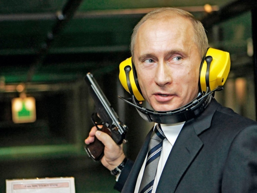 Президент России Владимир Путин спас политиков Волгограда от позора