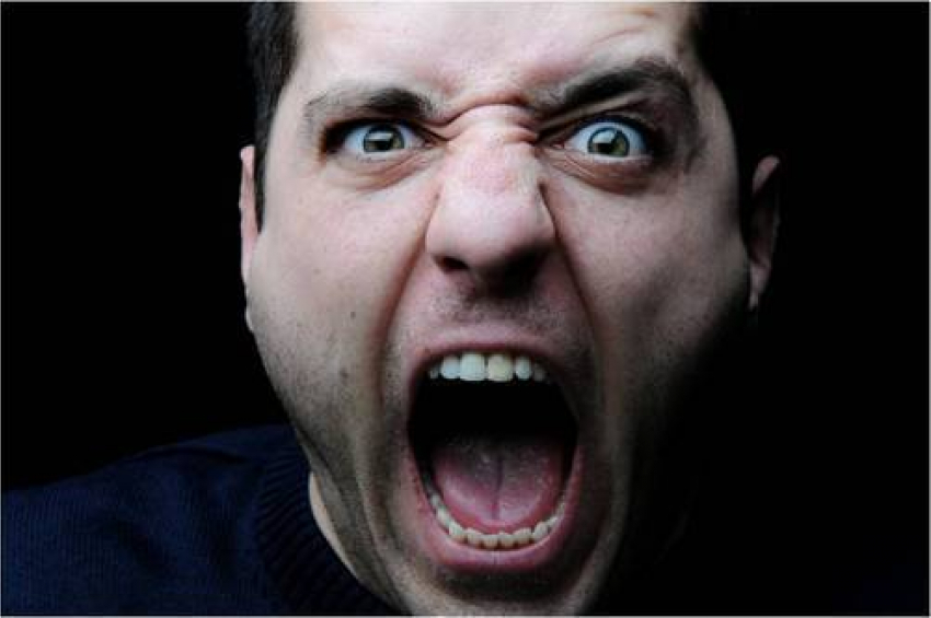 Под Волгоградом рецидивисту грозит до 3-х лет тюрьмы за оскорбление полицейских