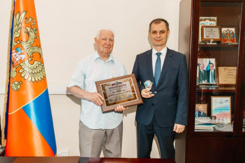 «ЕвроХим-ВолгаКалий» вошел в число победителей Всероссийского конкурса «100 лучших предприятий и организаций России-2021»