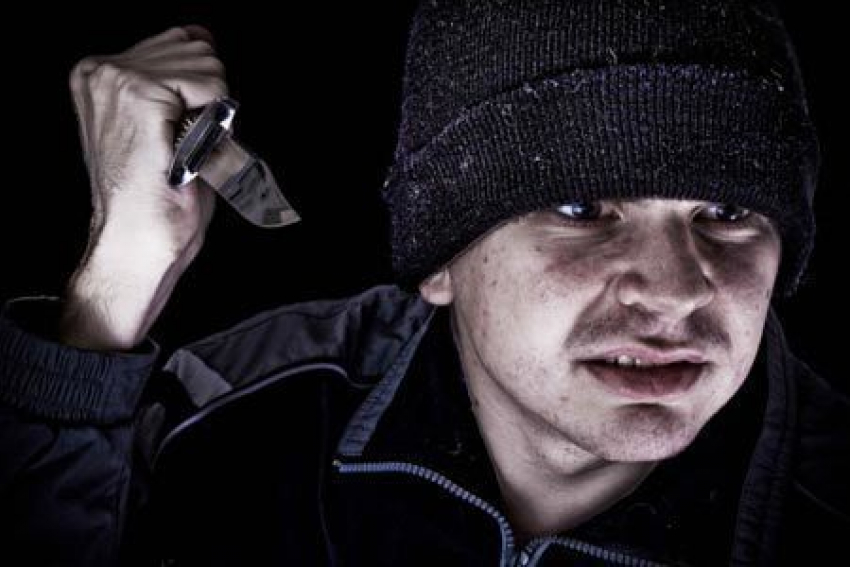 Под Волгоградом 29-летний преступник зарезал нового знакомого