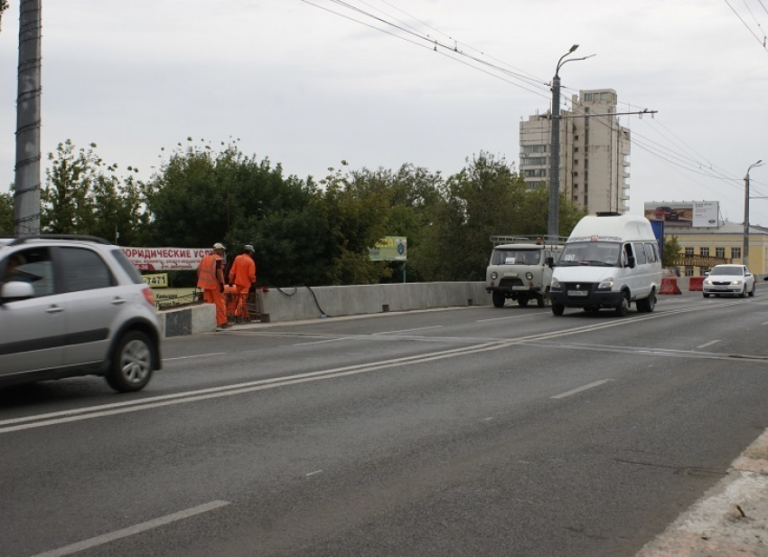 Тысячи волгоградцев незаконно штрафовали за превышение скорости на Комсомольском мосту
