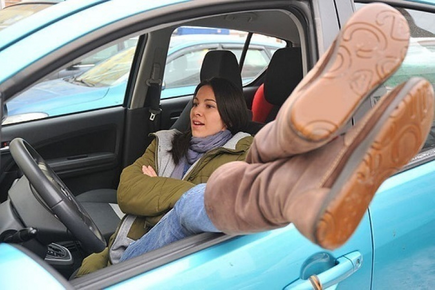 Жители Волгограда застряли в вечерних пробках