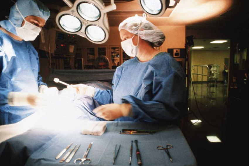 Волгоградские хирурги успешно провели уникальную операцию на почке