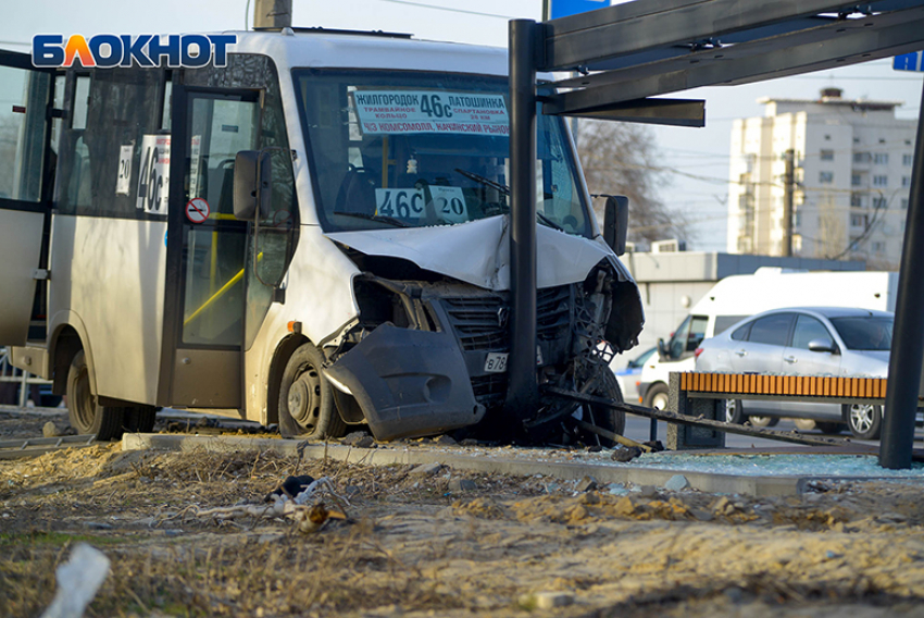 Виновник смертельной аварии с маршруткой 46С уже лишался прав и 39 раз оштрафован за превышение скорости 