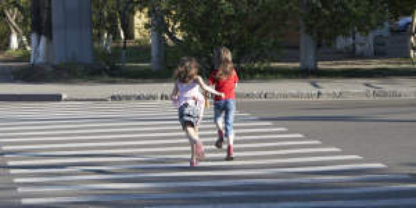 Под Волгоградом 25-летний работник таможни сбил школьницу