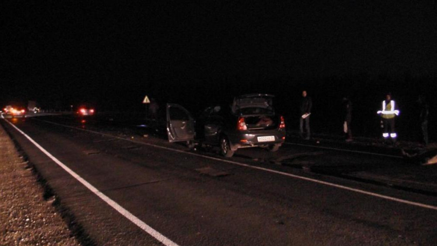 Под Волгоградом в ДТП с грузовиком погиб 46-летний водитель Renault