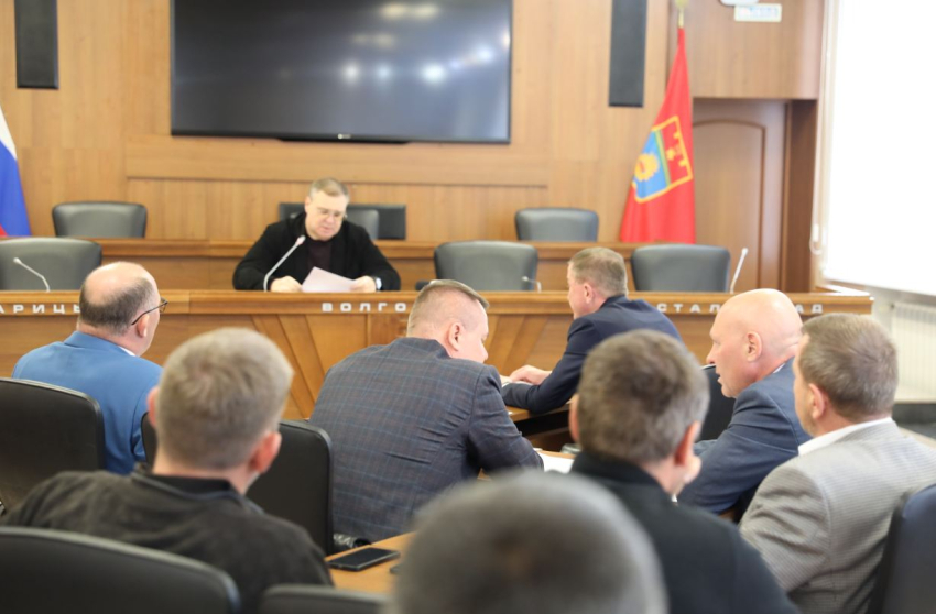 Волгоградские депутаты взяли на себя удар за неработающее отопление