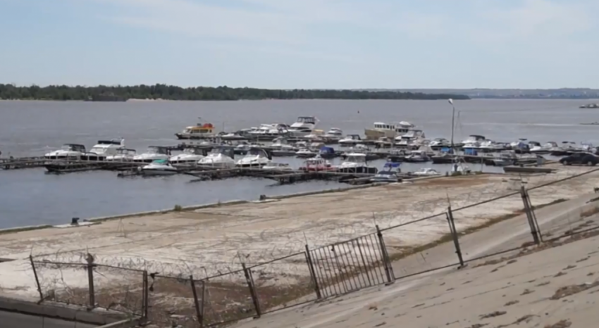 Пристань обвиняемого в смерти 11 волгоградцев бизнесмена Жданова МЧС зарегистрировало как судно