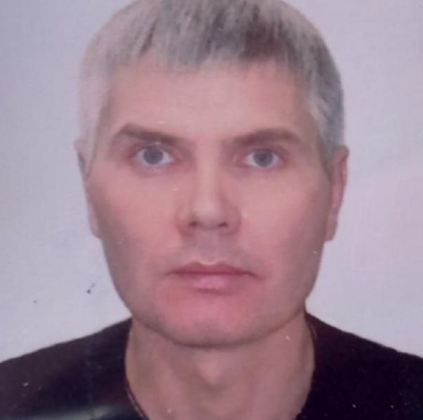 Оставил паспорт и крестик: мать две недели ищет бесследно пропавшего в Волгограде сына